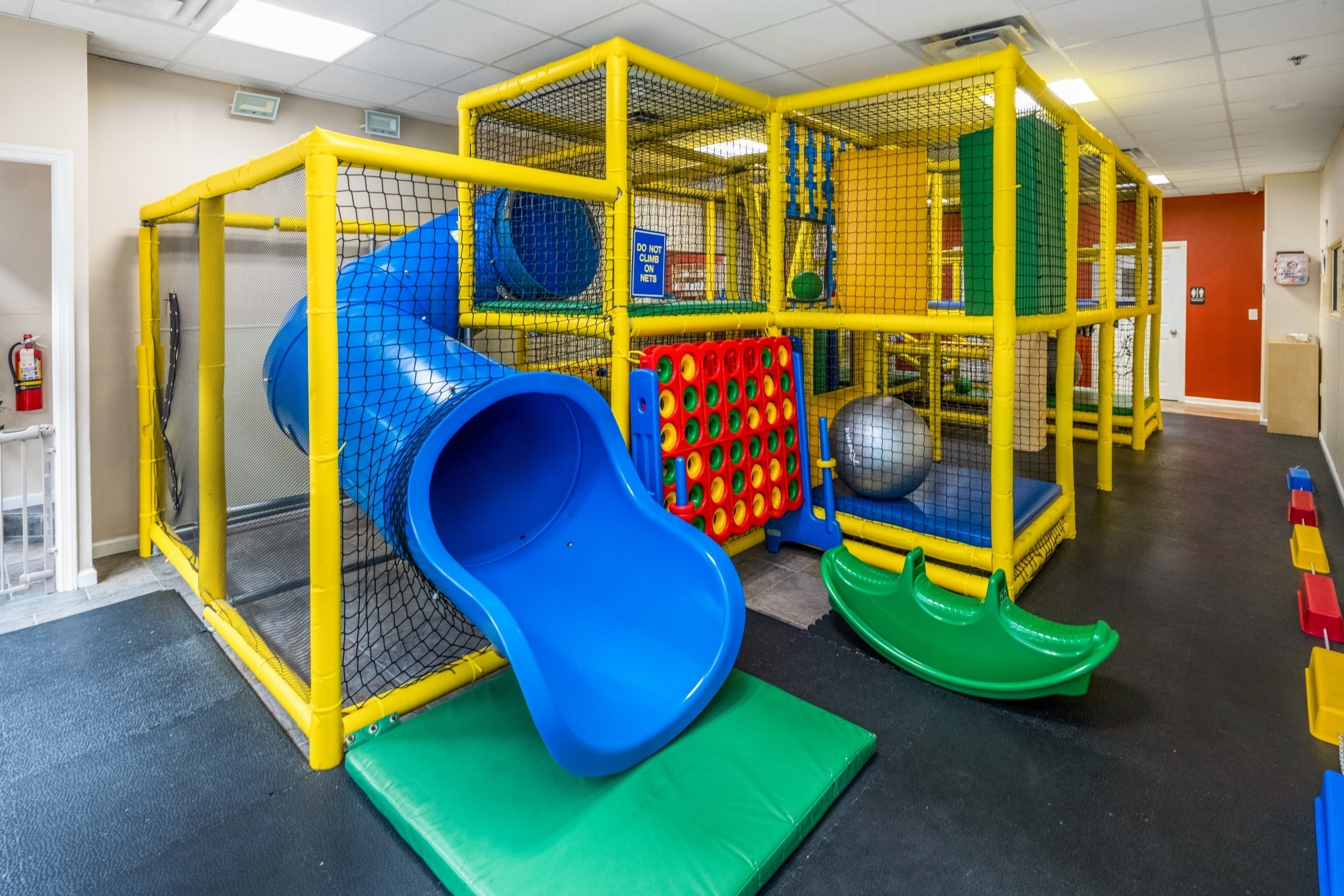 Indoor play structure